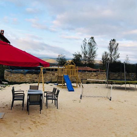 El Valle Perdido Casas Rurales Revelillas エクステリア 写真